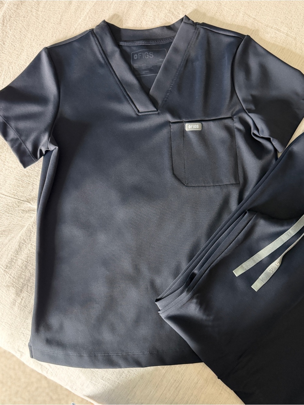 FIGS Women’s Navy Blue FormX Set – Small/ Small Petite - Picture 2 of 10